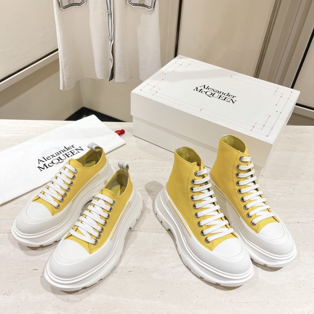 👑👑Alexander McQueen Nice sneakers 👟👟 - Picture 5 of 9